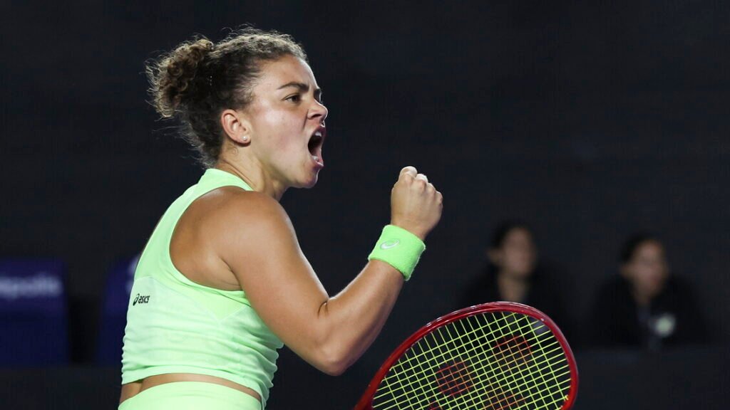 Tennis: Indian Wells, Paolini al terzo turno