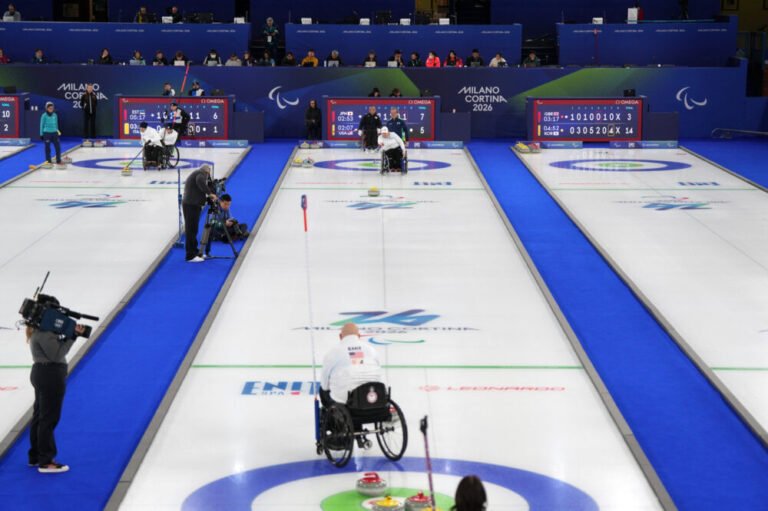 curling,-il-canada-trionfa-alle-paralimpiadi.-la-cina-cede-dopo-una-finale-sul-filo-del-rasoio
