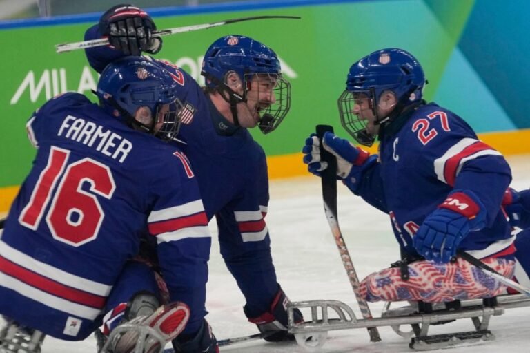 sledge-hockey,-la-medaglia-d’oro-va-agli-stati-uniti-che-stendono-il-canada