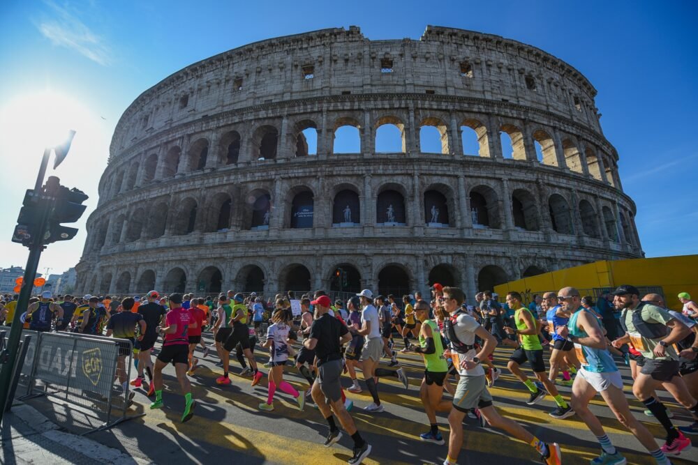 Maratona Roma 2026 oggi in tv: orario, programma, streaming, favoriti
