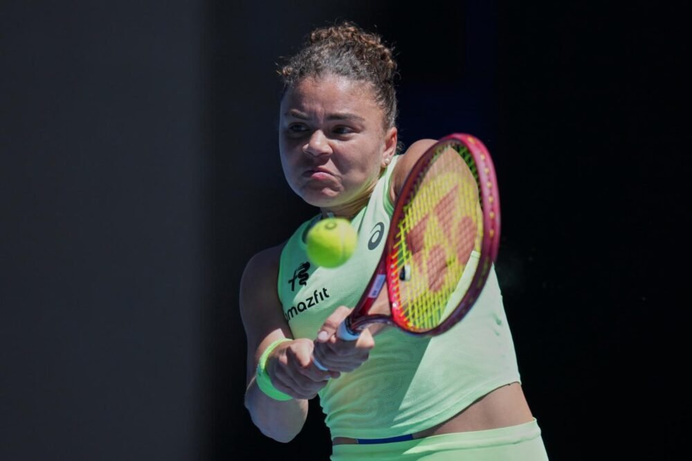 Jasmine Paolini eliminata a Miami, Ostapenko vittoriosa in un match thriller