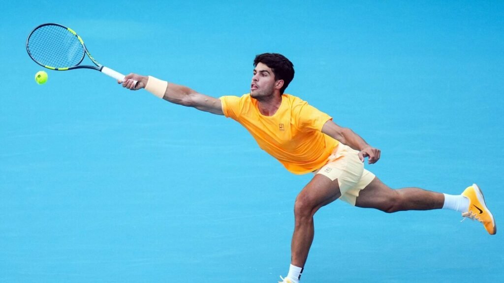 Tennis: a  Miami scivolone Alcaraz, esce ai sedicesimi battuto da Korda