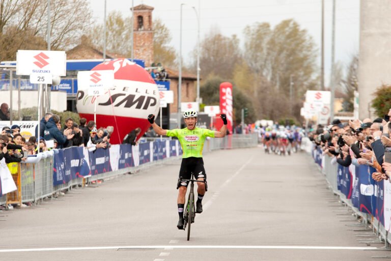 chi-e-filippo-d’aiuto:-vittoria-che-cambia-la-vita-alla-coppi&bartali-con-una-squadra-continental!