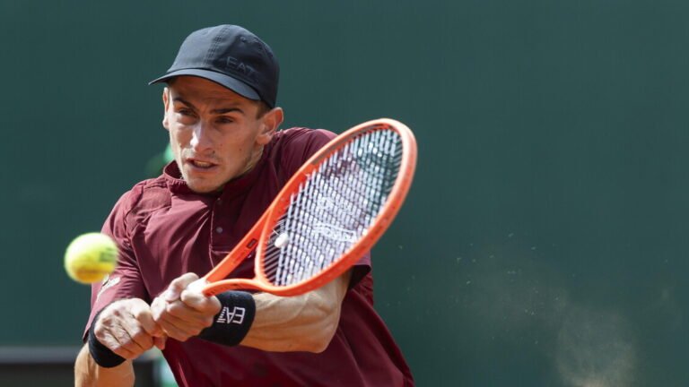 tennis:-arnaldi-subito-fuori-a-montecarlo