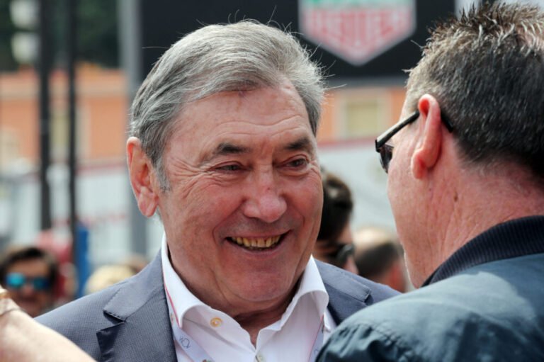 preoccupazione-per-eddy-merckx:-di-nuovo-ricoverato-il-“cannibale”-ed-ennesima-operazione-in-arrivo