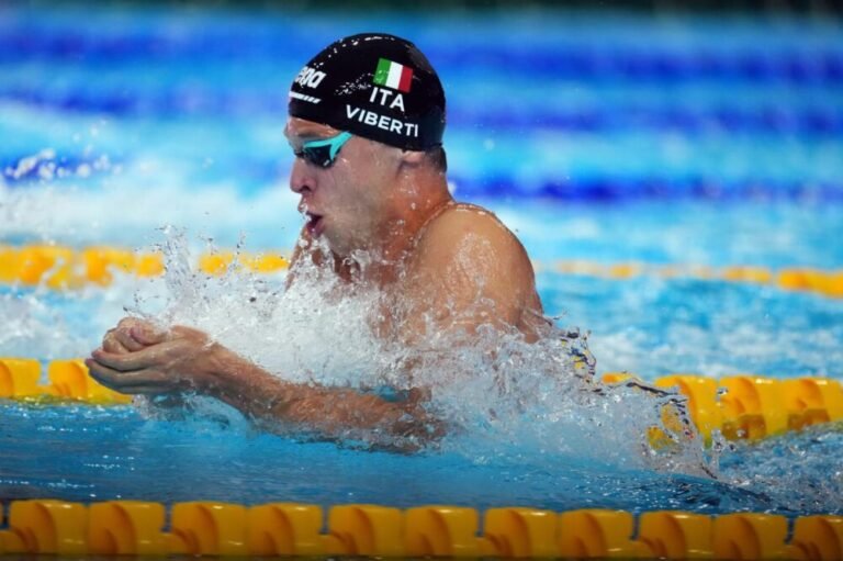 nuoto,-ludovico-blu-art-viberti-salta-gli-assoluti-a-riccione:-rana-azzurra-‘incerottata’